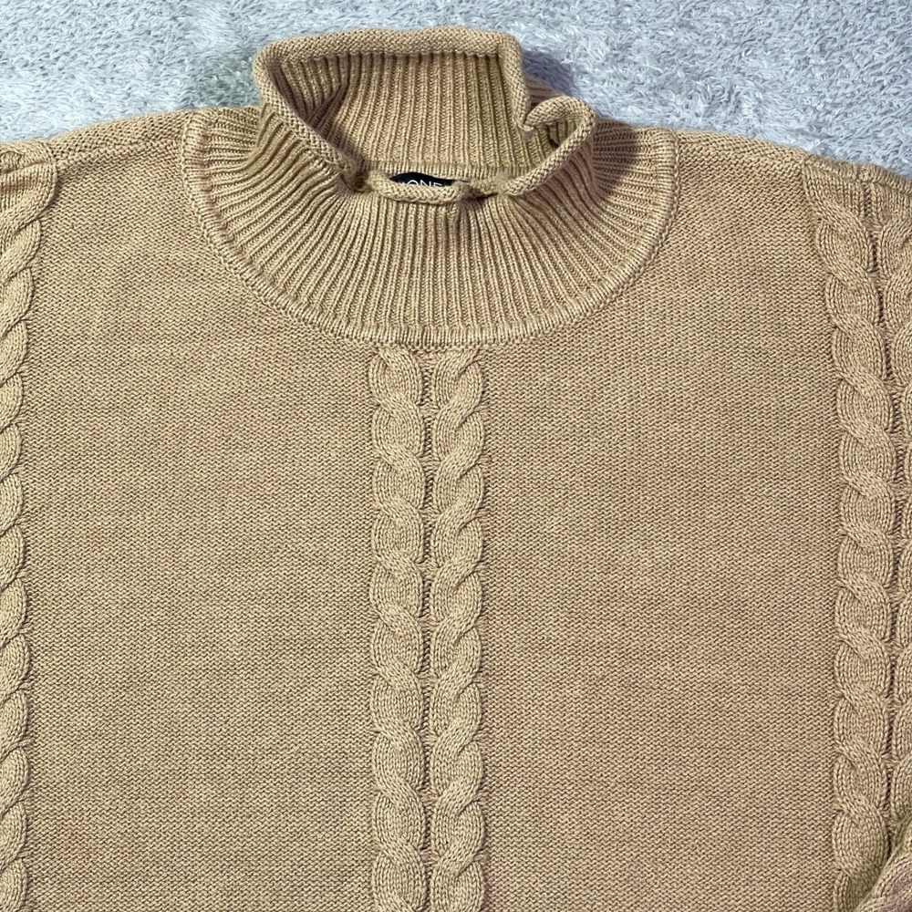 Jones New York Signature Women's L Cable‎ Knit Turtleneck Sweater Beige Grandma